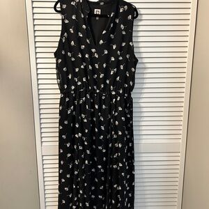 Anne Klein Black Midi Dress with White Leaf Pattern - fully lined